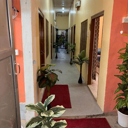 Shakuntala Guest House Ayodhya 외부 사진